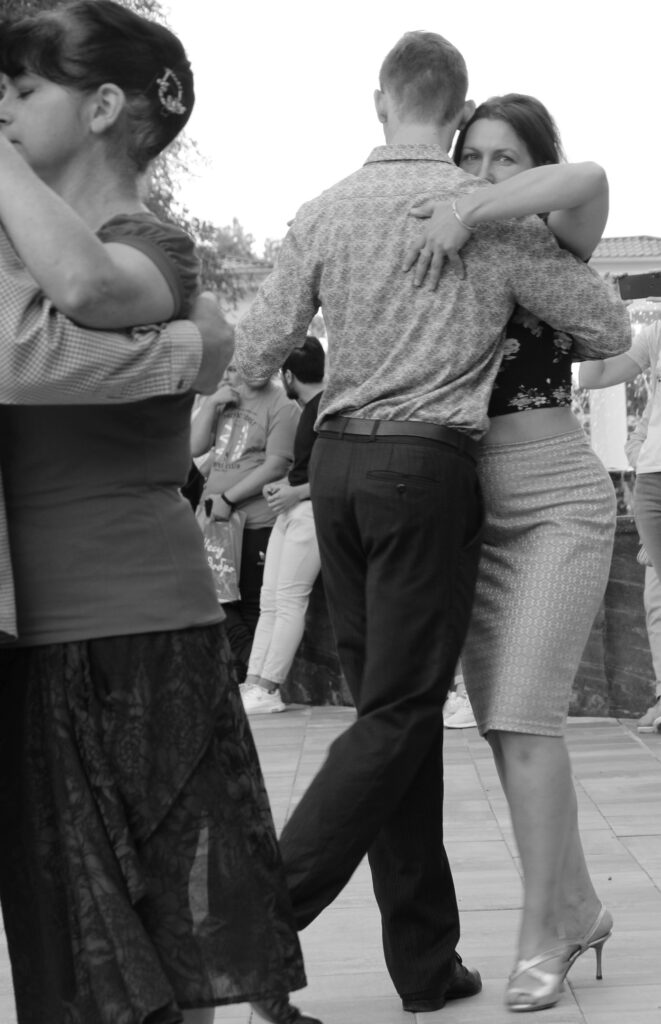 Парные танцы в Орле